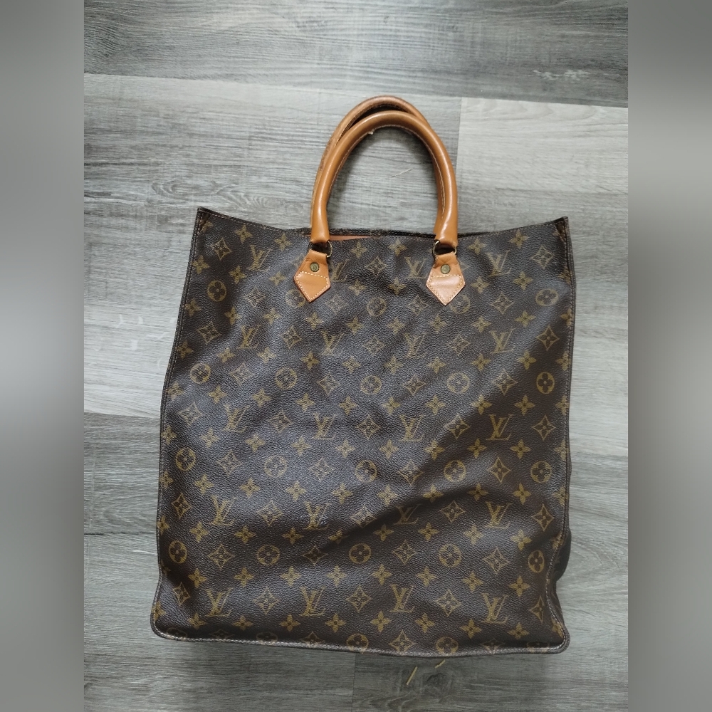 Louis Vuitton Brown Monogram Tote Bag - Picture 2 of 16